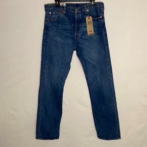 LEVIS 501 Men’s 93 Straight Button Fly Relaxed fit Jeans size 33/32 NWT.